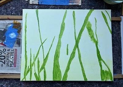 Die ersten Grashalme gemalt ...
